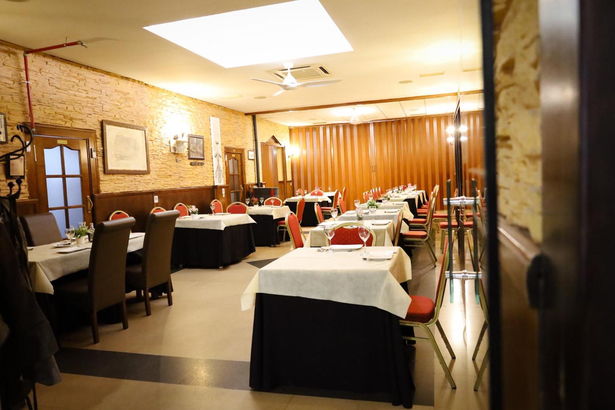 Hospedium Dlj Hostal Ben Nassar Arjona Kültér fotó