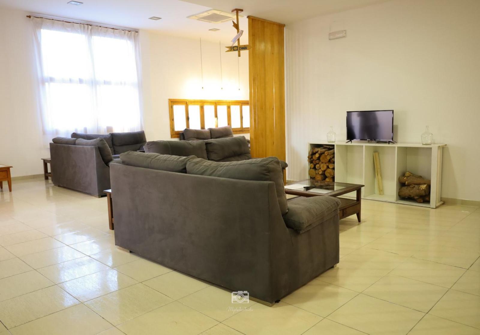 Hospedium Dlj Hostal Ben Nassar Arjona Kültér fotó