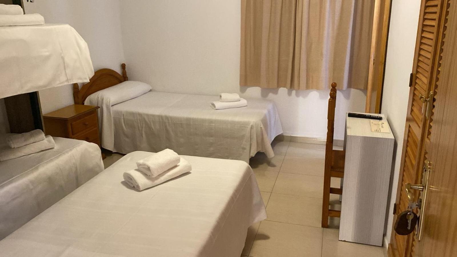 Hospedium Dlj Hostal Ben Nassar Arjona Kültér fotó